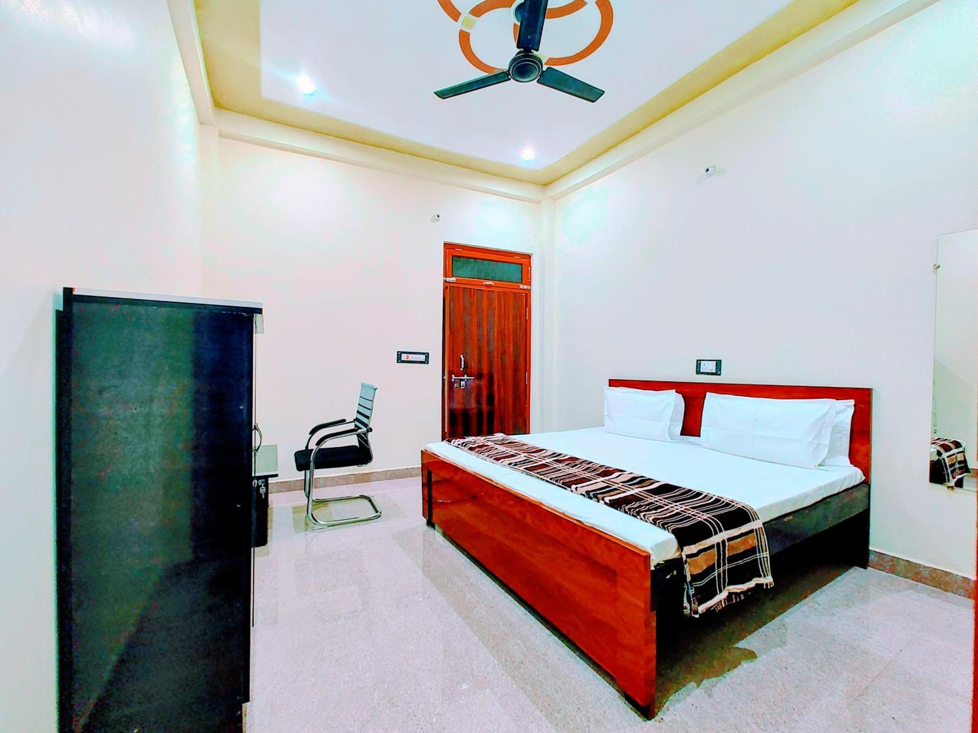 Hotel Raghukul Ayodhya Luaran gambar